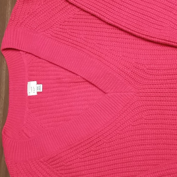 A New Day Magenta Pink Heavy Knit V Neck Sweater XXL - Picture 3 of 4